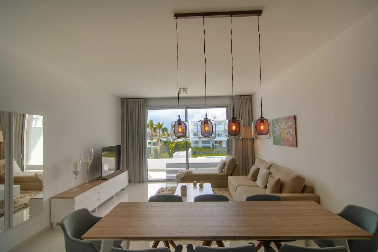 Belaire 4 Bedroom Apartment Estepona 0*,  Spain