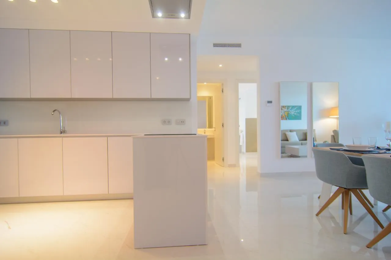 Belaire 4 Bedroom Apartment Estepona 0*,  Spain