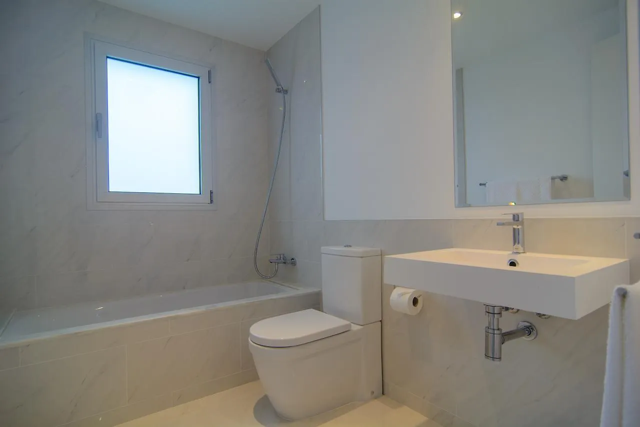 Belaire 4 Bedroom Apartment Estepona 0*,  Spain