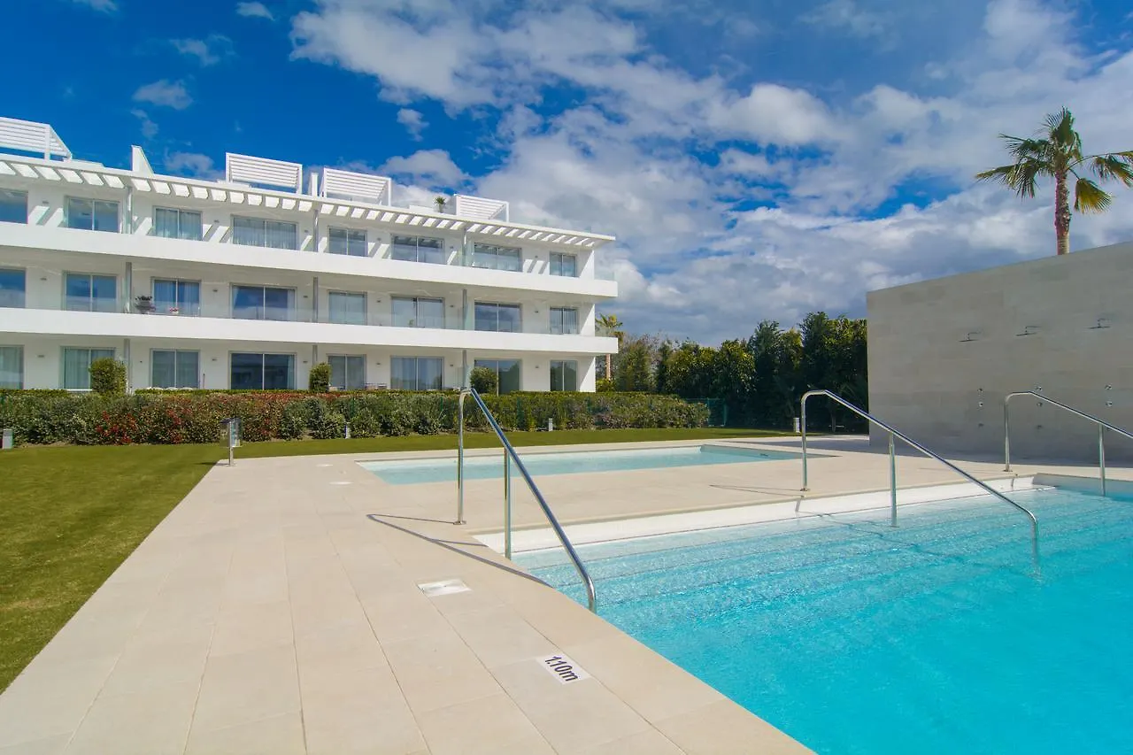 Belaire 4 Bedroom Apartment Estepona 0*,