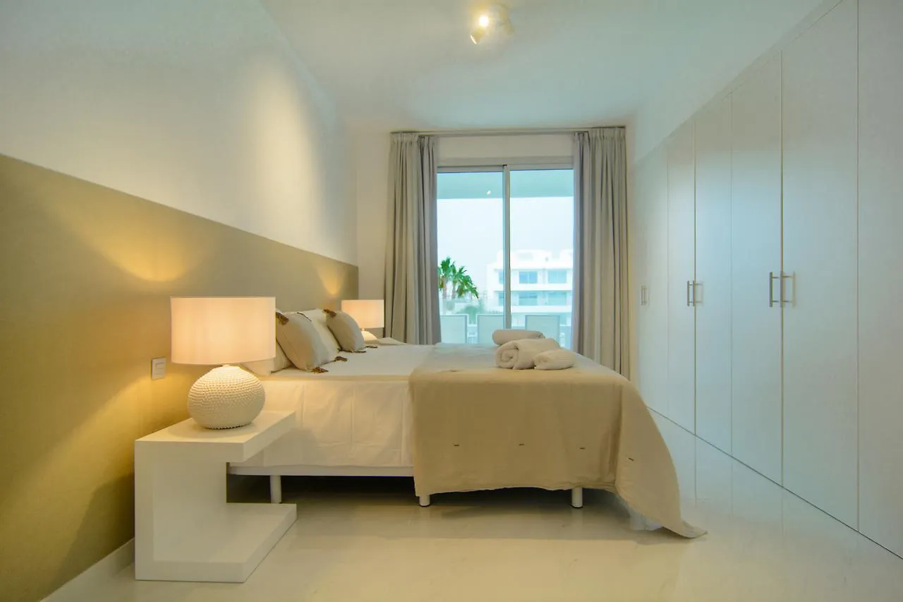 Belaire 4 Bedroom Apartment Estepona